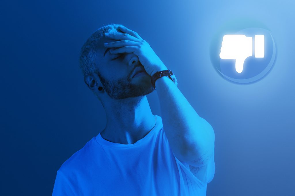 O design do Facebook não evoluiu – regrediu 13 Facebook’s Design Didn’t Evolve—It Regressed
